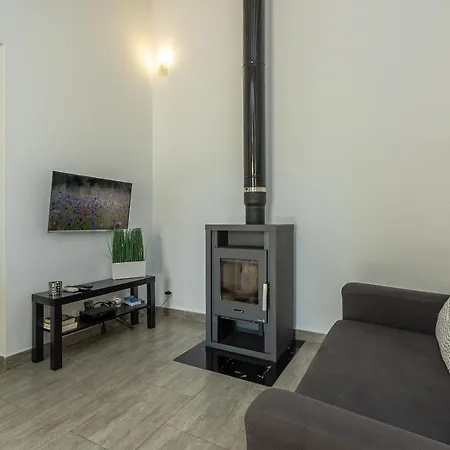 Les Oliveres Petites De Un Holiday home